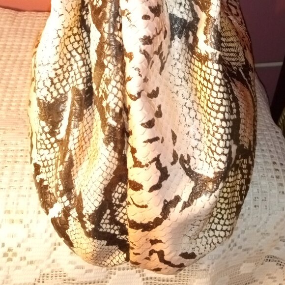 PINK AND BLACK IRIS TYLER ROOMY DOUBLE-SIDED WOMANS LEATHER HANDBAG - Picture 11 of 13